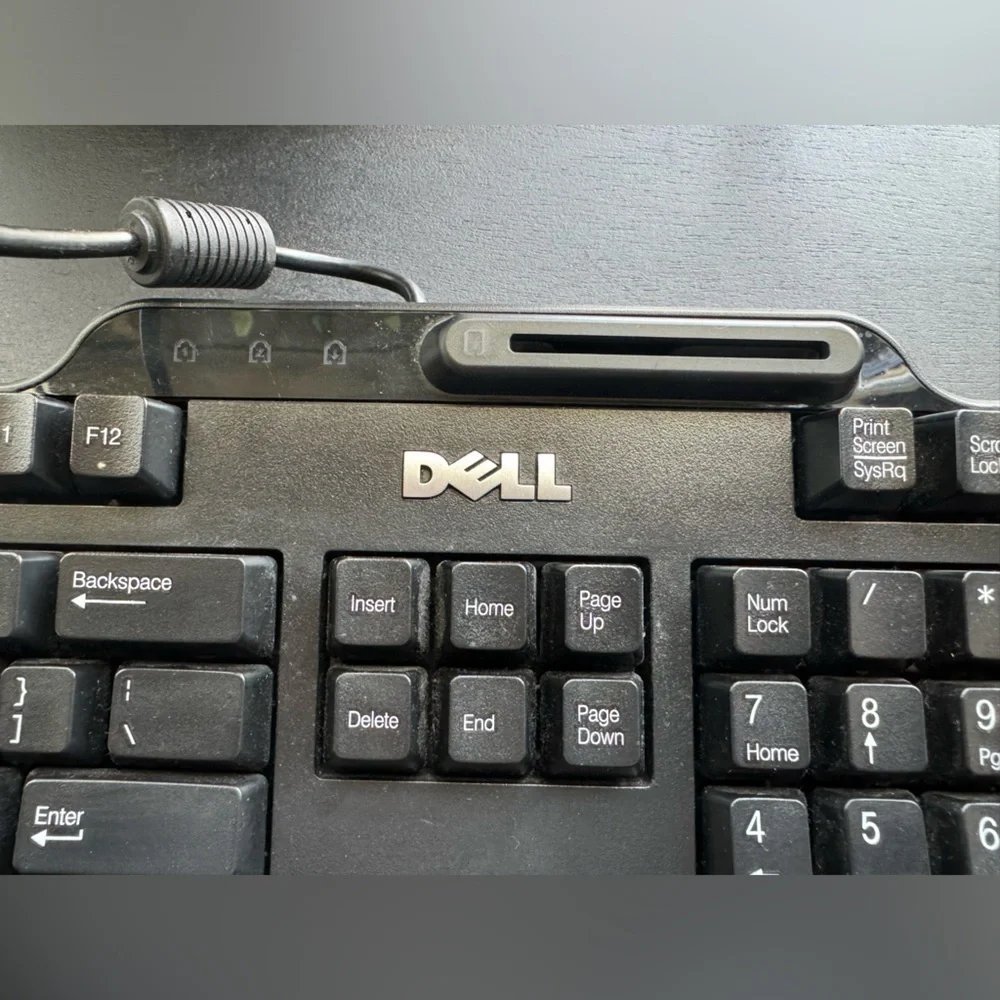Dell SK-3205 Wired Keyboard with smart card reader